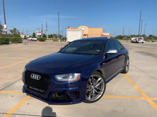 Load image into Gallery viewer, A4/S4 2013-2016 RS4 style front bumper kit complete with grilles