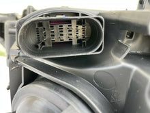 Load image into Gallery viewer, 2013-2016 Audi A4 S4 B8.5 HID/Xenon Non-AFS Projector Headlights Pair E-codes